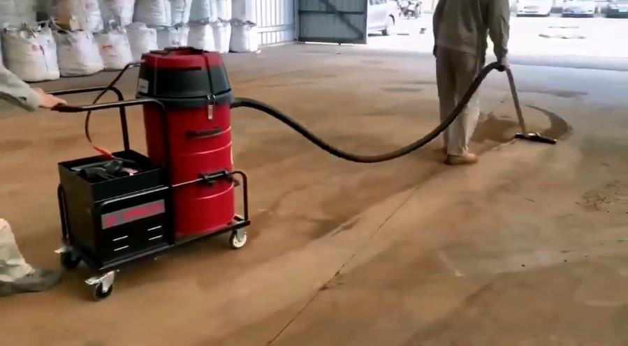 「礦業(yè)清潔」揚子成首選！這款好評率超95%工業(yè)吸塵器受熱捧！