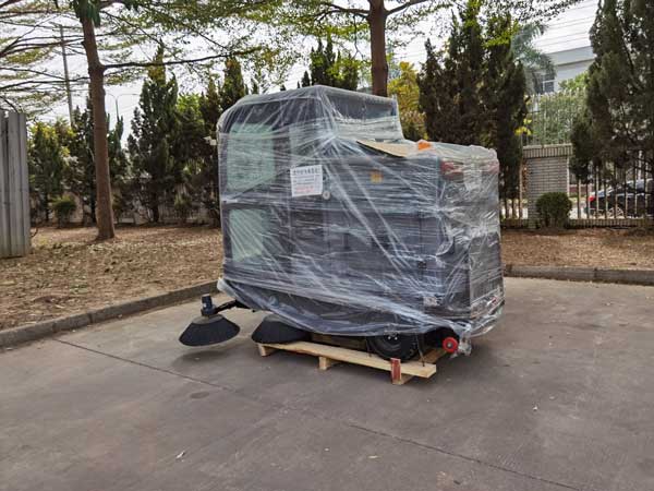 掃地機(jī)清掃作業(yè)過后怎樣維護(hù)清理