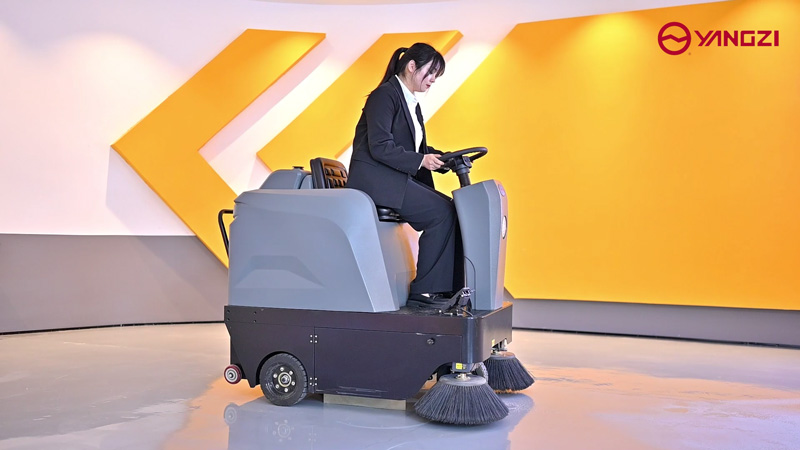 掃地機和洗地機有什么區(qū)別