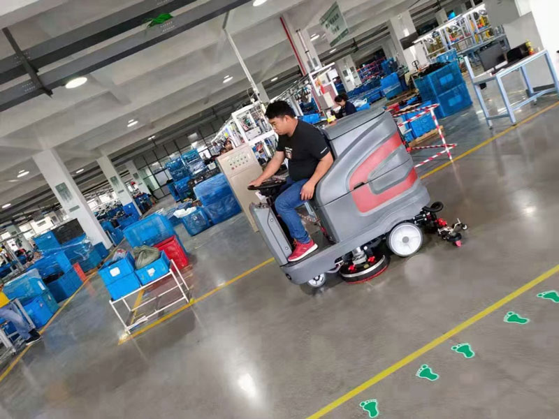 手推式洗地機、駕駛式洗地機好用嗎