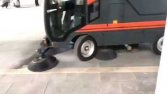 響應國家節(jié)能環(huán)保的號召，揚子推出工業(yè)掃地機